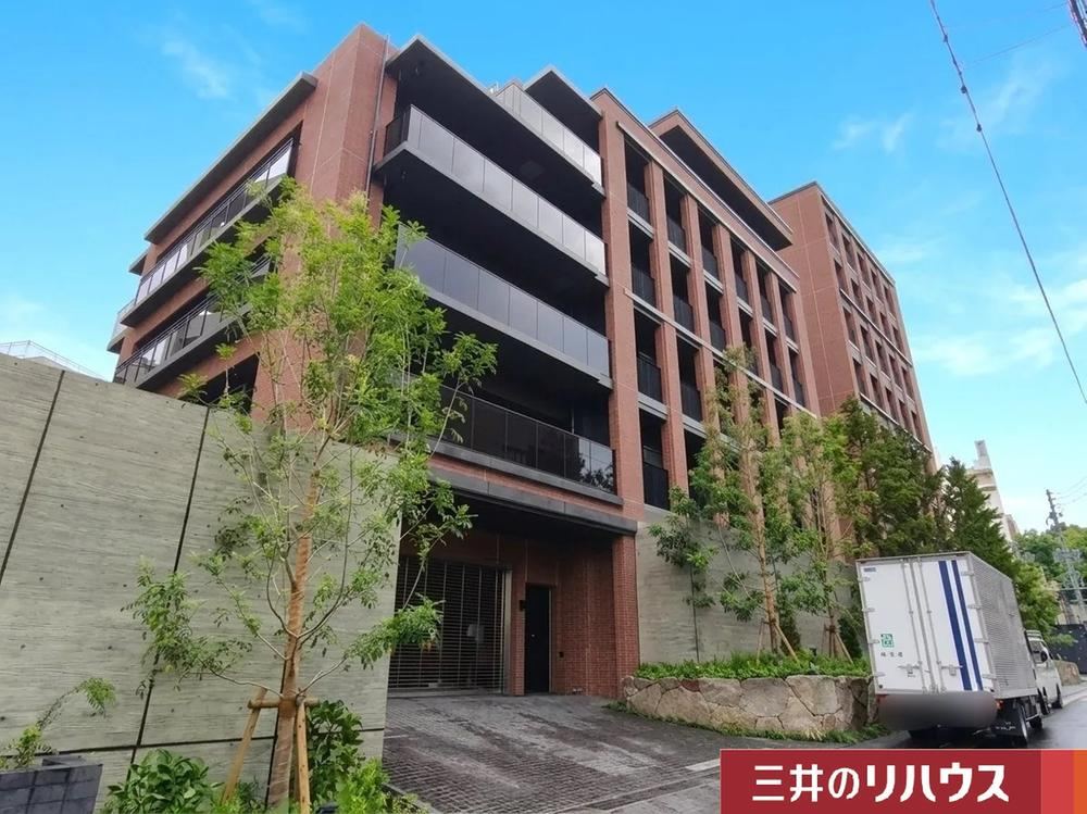 3LDK apartment in Chuo Ward, Fukuoka - Photo 1