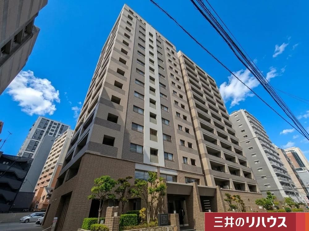 3LDK apartment in Chuo Ward, Fukuoka - Photo 1
