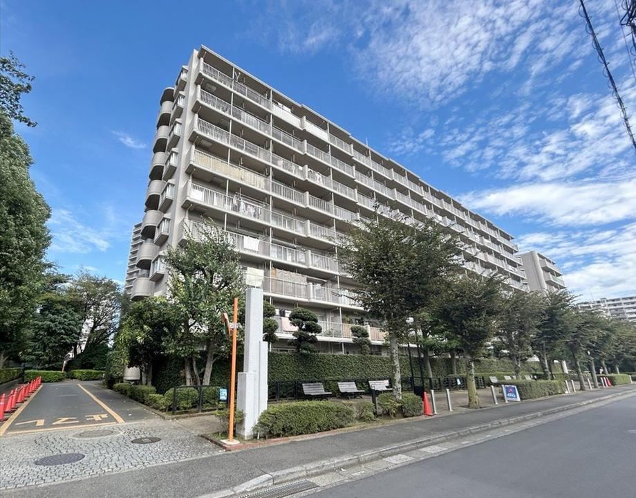 3LDK apartment in Kita Ward, Saitama - Photo 1