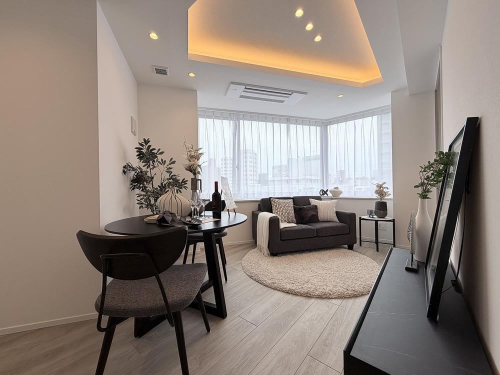 1LDK apartment in Minato Ward, Tokyo - Photo 1