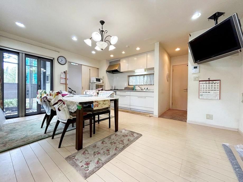 2LDK house in Kunitachi, Tokyo - Photo 1