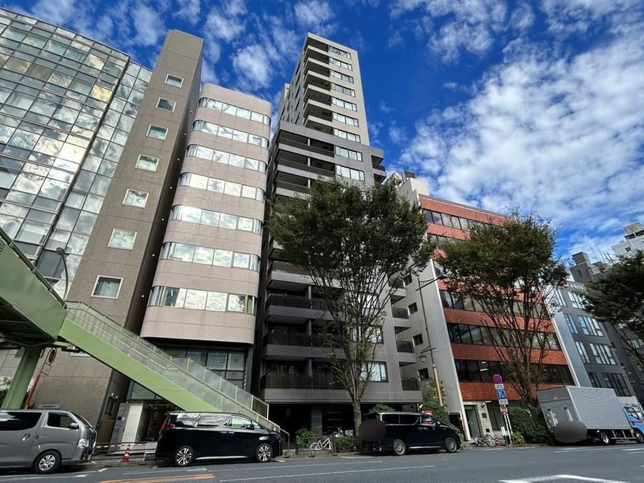 2LDK apartment in Chuo Ward, Tokyo - Photo 1