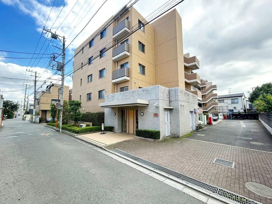3LDK apartment in Niiza, Saitama - Photo 1