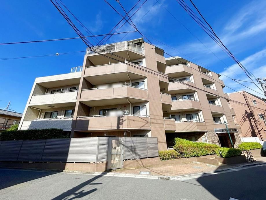 2LDK apartment in Setagaya Ward, Tokyo - Photo 1