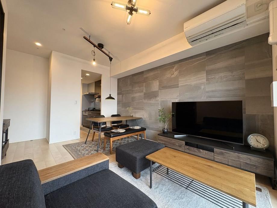 2LDK apartment in Shinagawa Ward, Tokyo - Photo 1