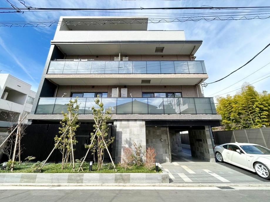1LDK+S apartment in Musashino, Tokyo - Photo 1