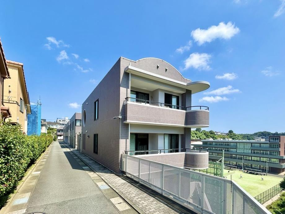 3LDK apartment in Kanazawa Ward, Yokohama, Kanagawa - Photo 1