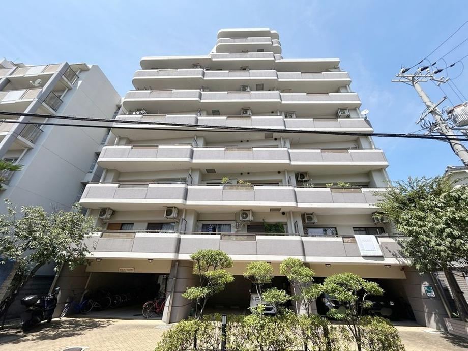 2LDK apartment in Nishiyodogawa Ward, Osaka - Photo 1