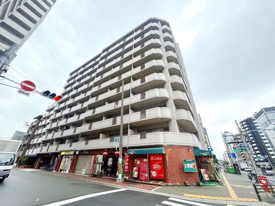 2LDK apartment in Nishi Ward, Osaka - Photo 1