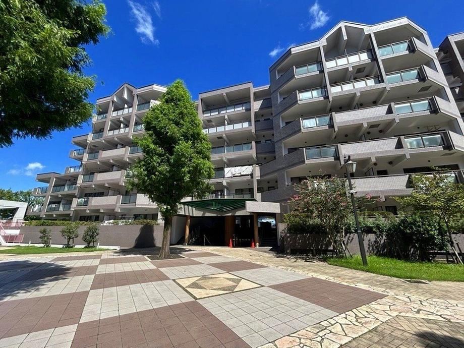 3LDK apartment in Chuo Ward, Chiba - Photo 1