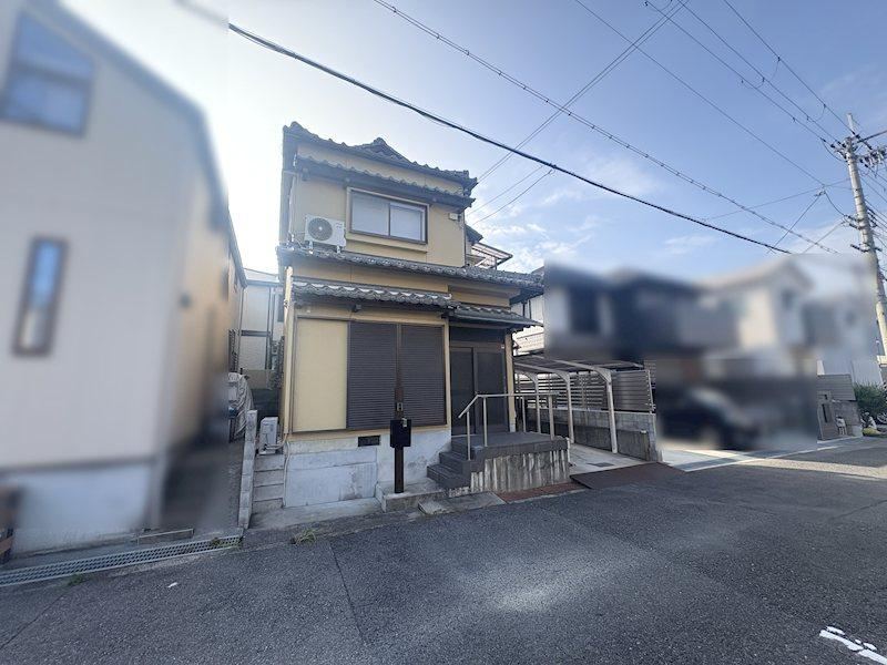 3LDK+S house in Takatsuki, Osaka - Photo 1