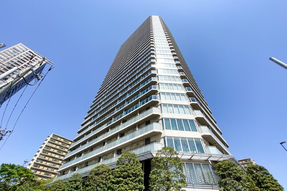 2LDK apartment in Koto Ward, Tokyo - Photo 1