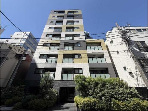 2LDK apartment in Bunkyo Ward, Tokyo - Photo 1
