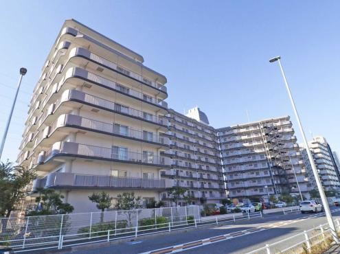3DK apartment in Minami Ward, Saitama - Photo 1