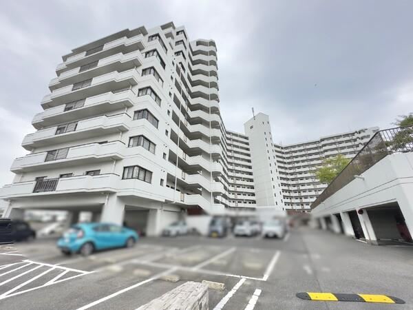 3LDK apartment in Naka Ward, Hiroshima - Photo 1