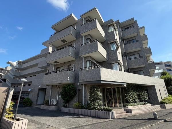 3LDK apartment in Nakahara Ward, Kawasaki, Kanagawa - Photo 1