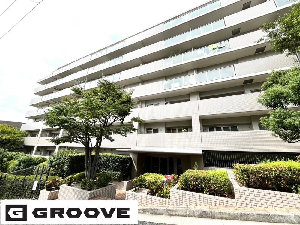 2LDK apartment in Akashi, Hyogo - Photo 1