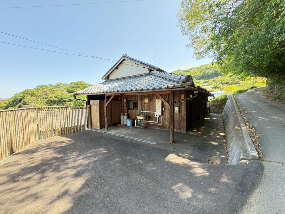 3DK house in Kita Ward, Okayama - Photo 1