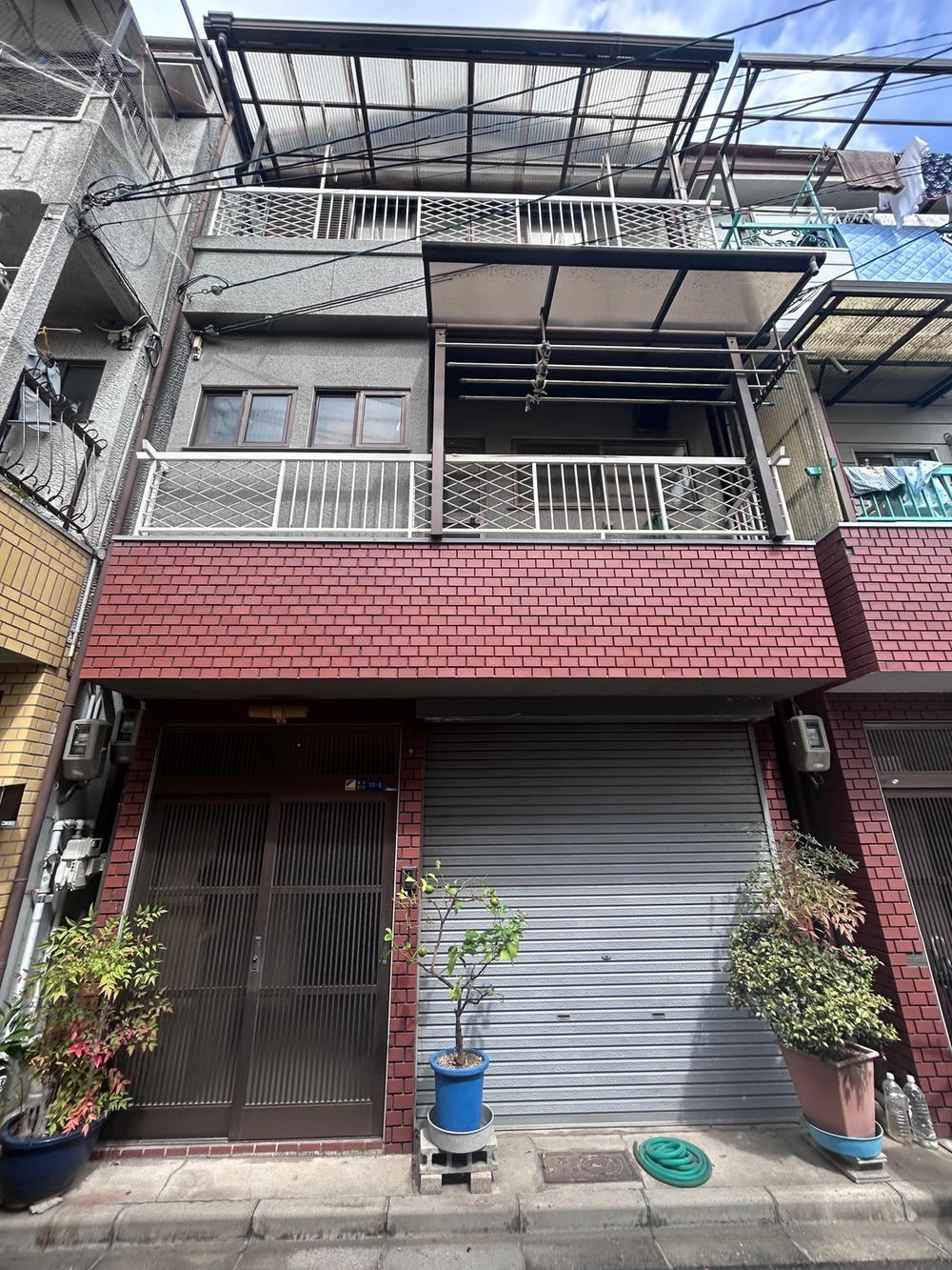 3DK house in Higashisumiyoshi Ward, Osaka - Photo 1