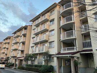 4LDK apartment in Narita