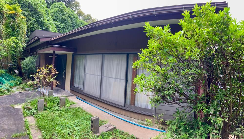 4LDK house in Zushi, Kanagawa - Photo 1