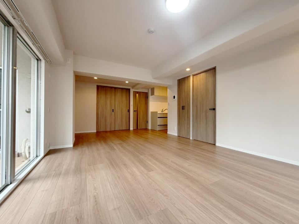3LDK apartment in Chuo Ward, Kobe, Hyogo - Photo 1