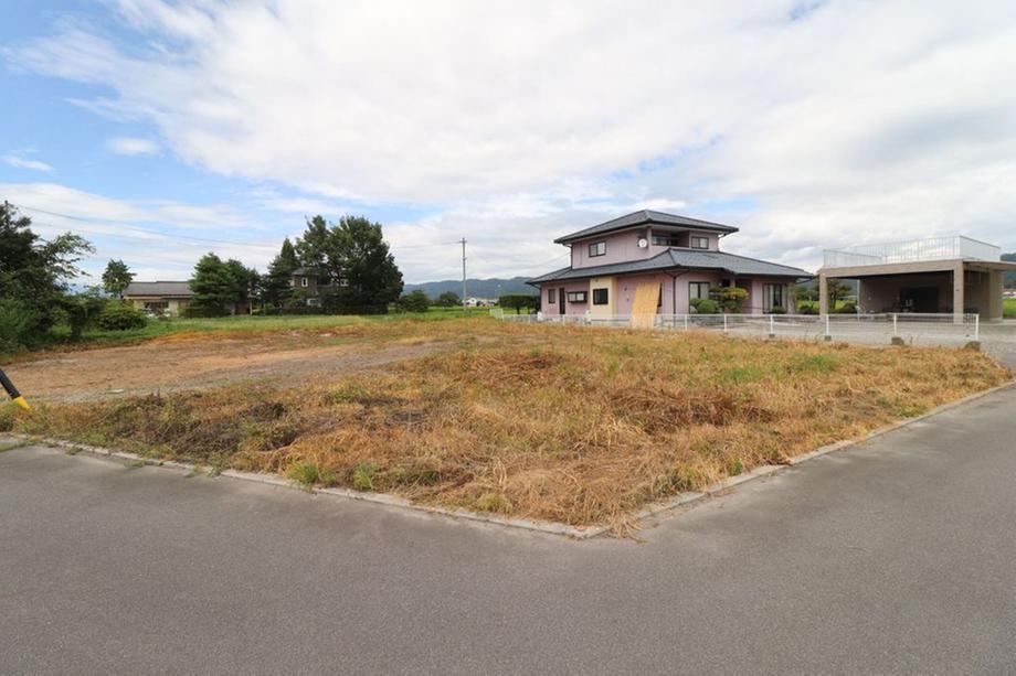 657 m² land in Matsukawa, Kitaazumi District, Nagano - Photo 1