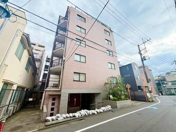 3LDK apartment in Ota Ward, Tokyo - Photo 1