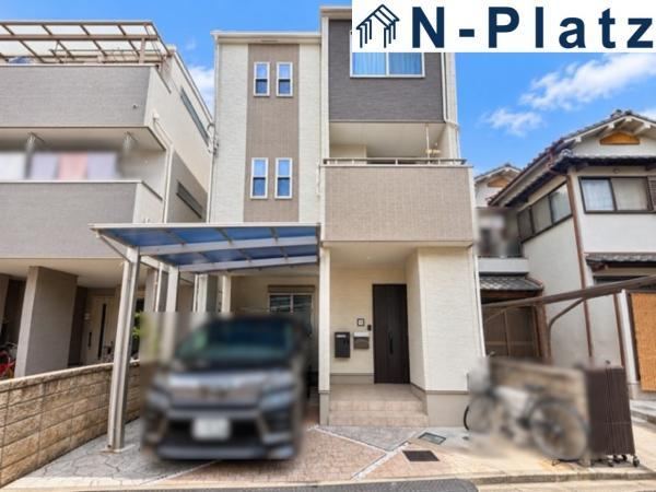 4LDK house in Higashiosaka, Osaka - Photo 1