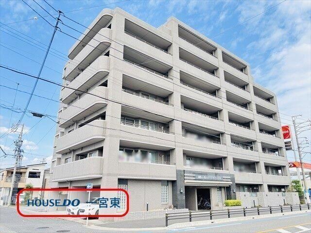 4LDK apartment in Ichinomiya, Aichi - Photo 1