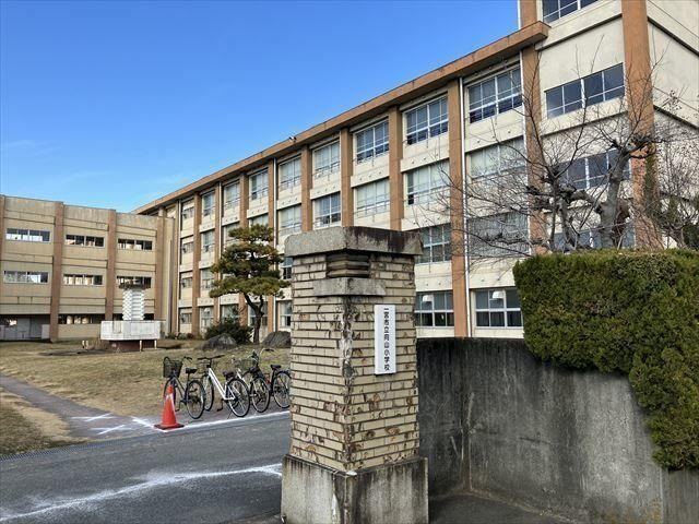 3LDK house in Ichinomiya, Aichi - Photo 1