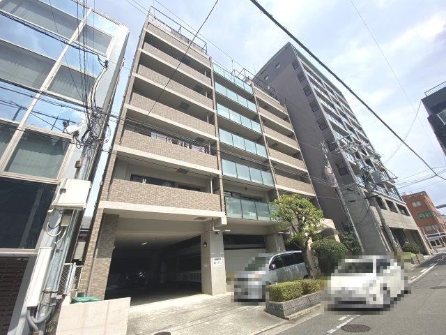 3LDK apartment in Sakai Ward, Sakai, Osaka - Photo 1
