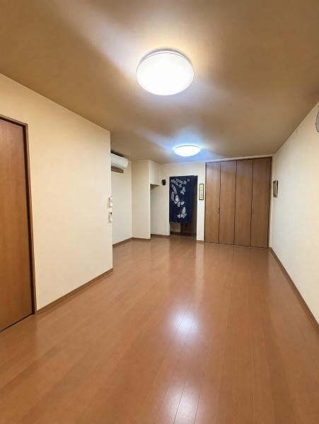 1LDK house in Higashiosaka, Osaka - Photo 1