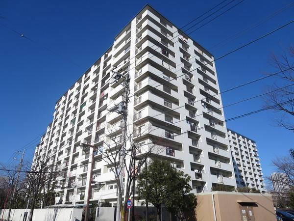 4LDK apartment in Katsushika Ward, Tokyo - Photo 1