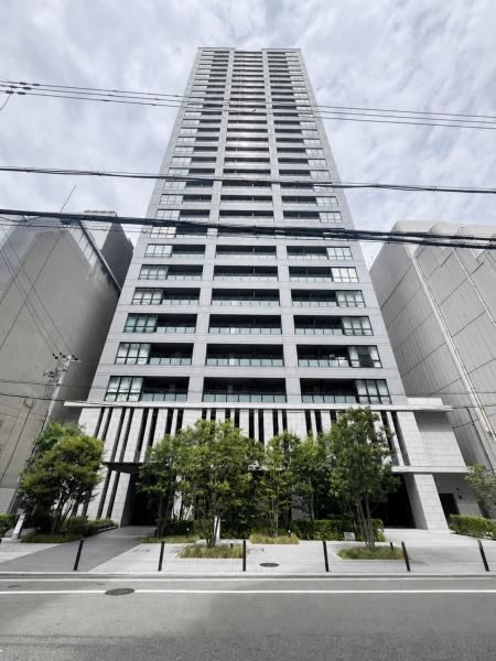 1LDK apartment in Chuo Ward, Osaka - Photo 1