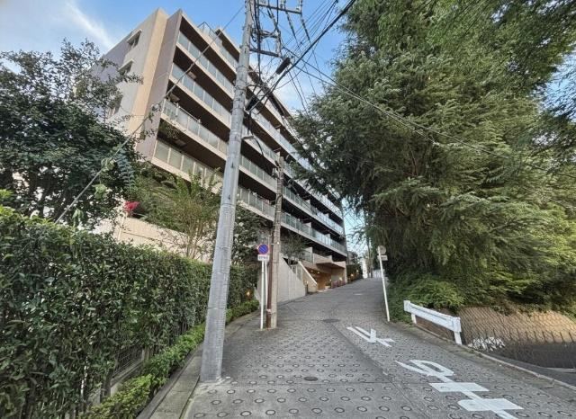 2LDK apartment in Tama Ward, Kawasaki, Kanagawa - Photo 1