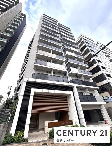 1DK apartment in Shibuya Ward, Tokyo - Photo 1