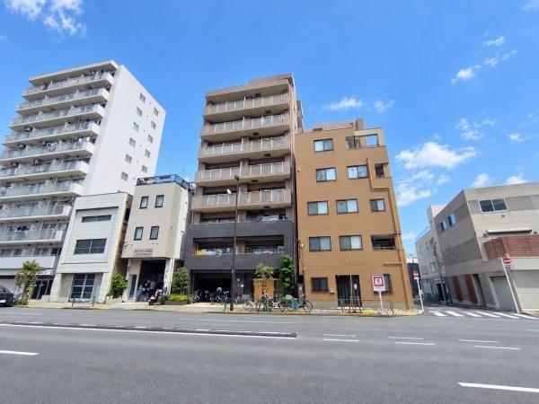 2LDK apartment in Taito Ward, Tokyo - Photo 1