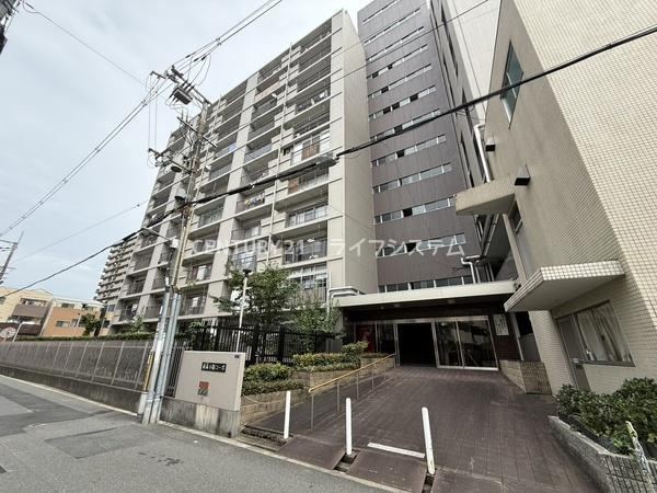 1LDK+S apartment in Asahi Ward, Osaka - Photo 1