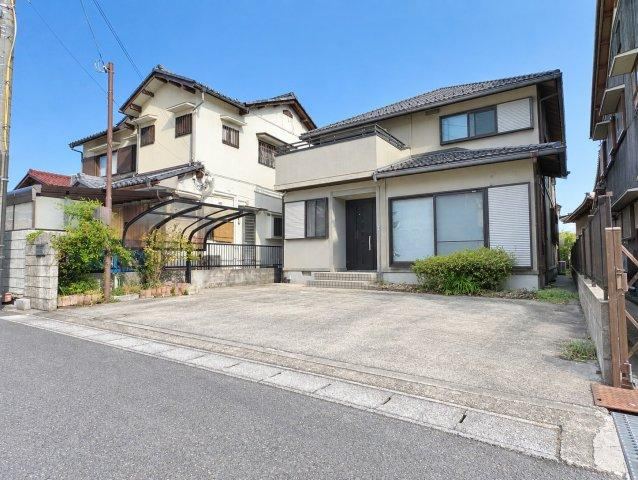 7LDK+2S house in Omihachiman, Shiga - Photo 1