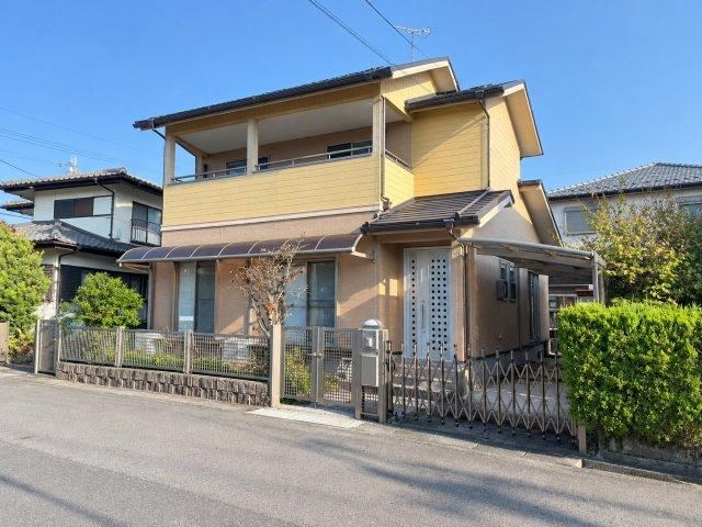 5LDK house in Moriyama, Shiga - Photo 1