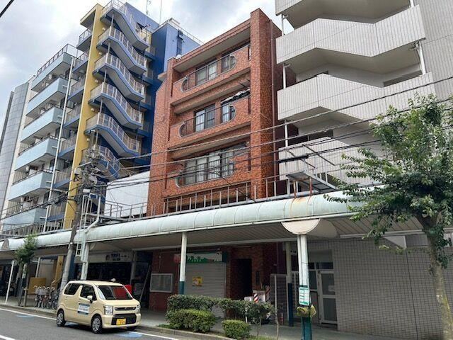 3LDK apartment in Tsurumi Ward, Yokohama, Kanagawa - Photo 1