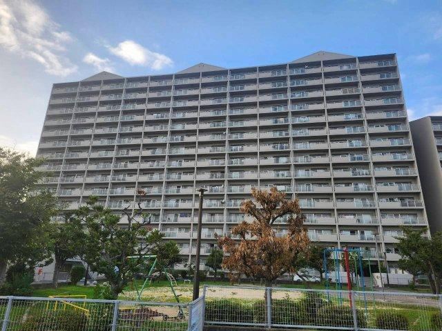 3LDK apartment in Kita Ward, Sakai, Osaka - Photo 1
