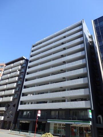 1LDK apartment in Shibuya Ward, Tokyo - Photo 1