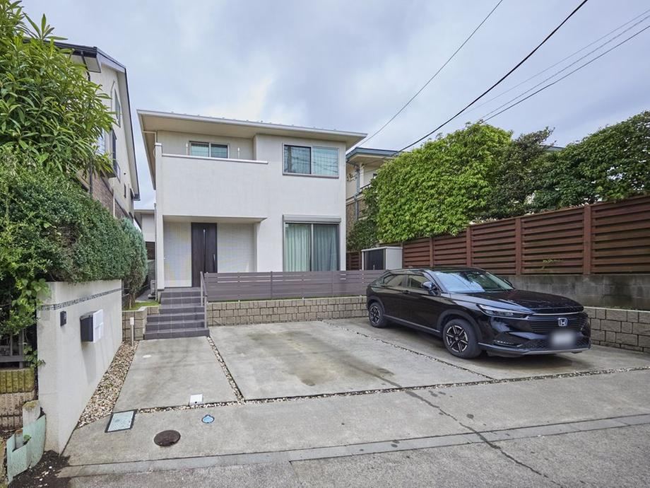3LDK+S house in Fujisawa, Kanagawa - Photo 1