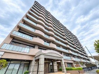 4LDK apartment in Shime, Kasuya District