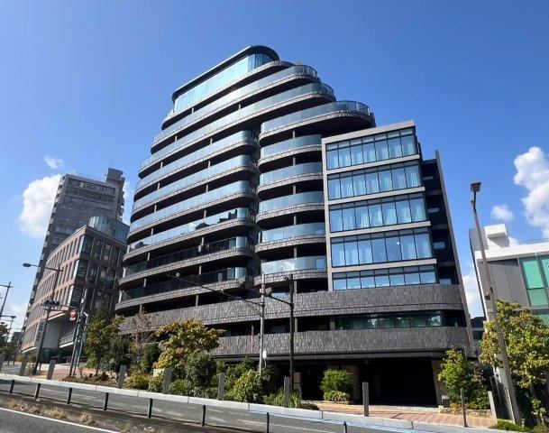 3LDK+S apartment in Bunkyo Ward, Tokyo - Photo 1