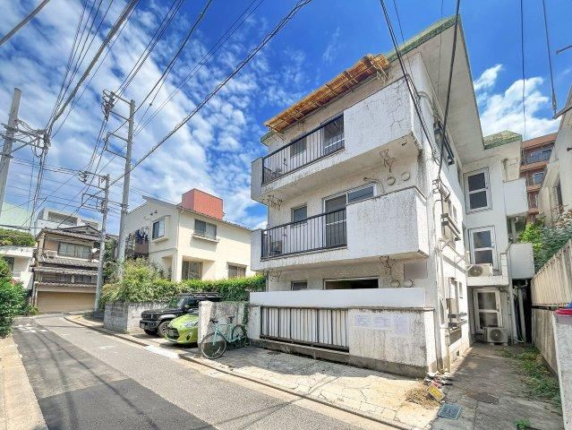 98 m² land in Shibuya Ward, Tokyo - Photo 1