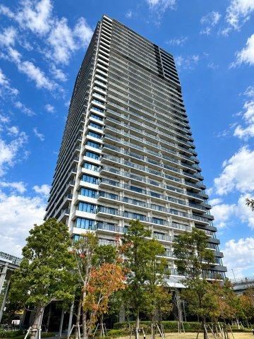 3LDK apartment in Koto Ward, Tokyo - Photo 1