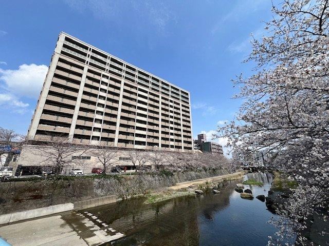 3LDK apartment in Kokurakita Ward, Kitakyushu, Fukuoka - Photo 1